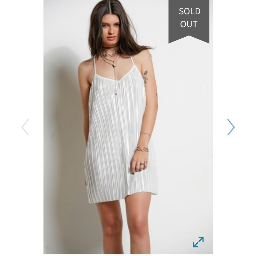 Stone Row Just Pleat It Dress